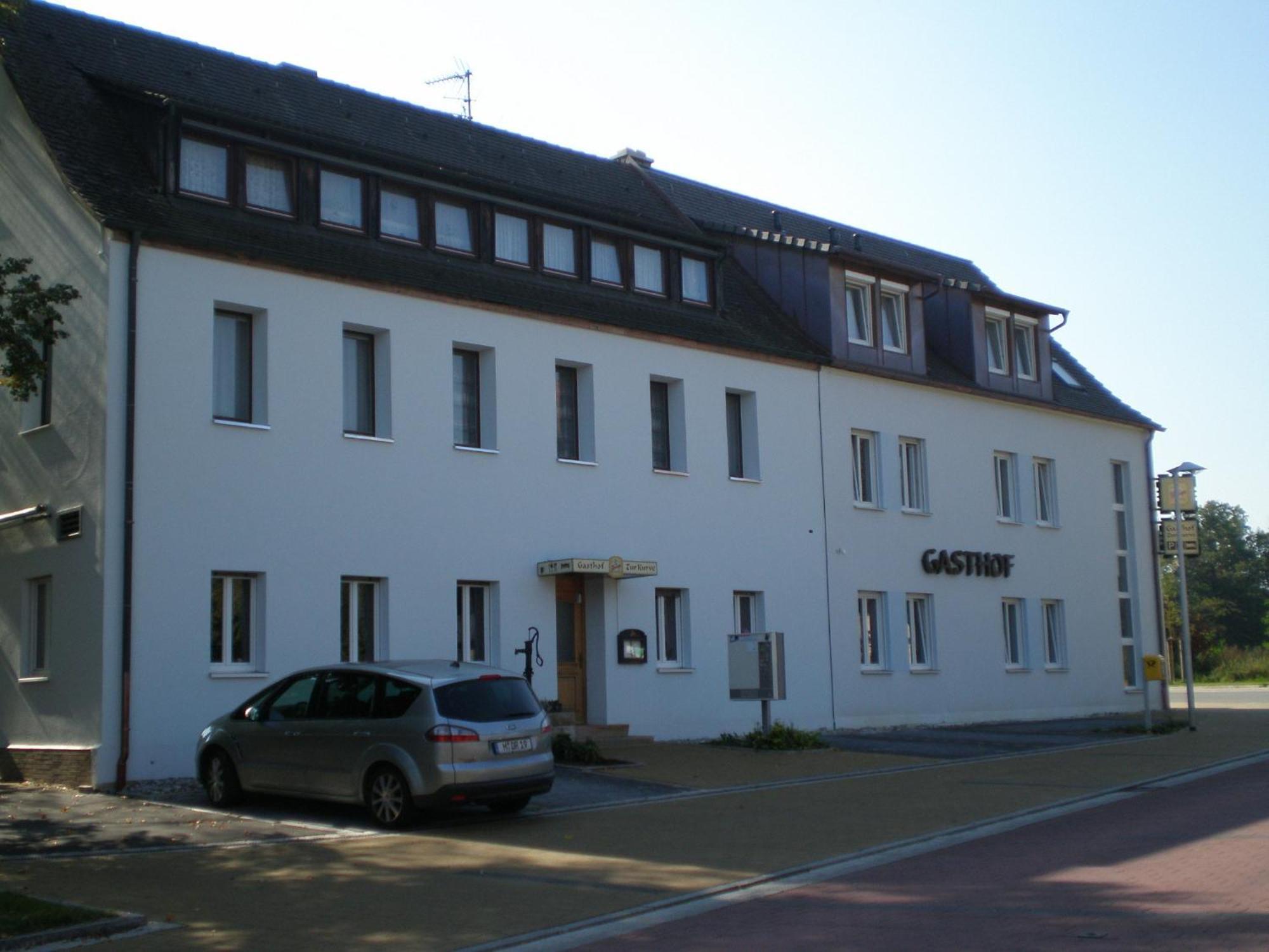 Gaestehaus Zur Kurve Zirndorf Esterno foto